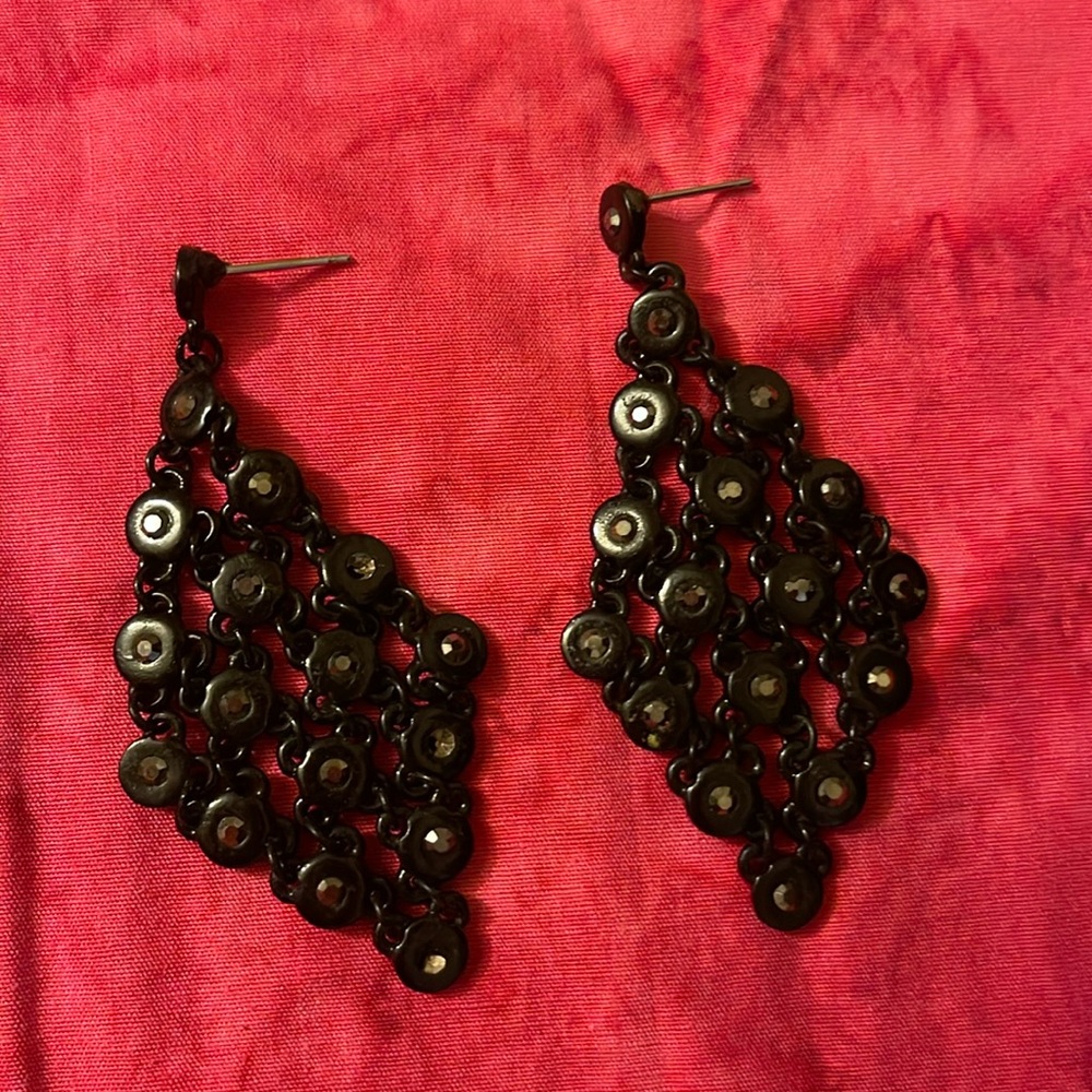 Black chain dangle earrings